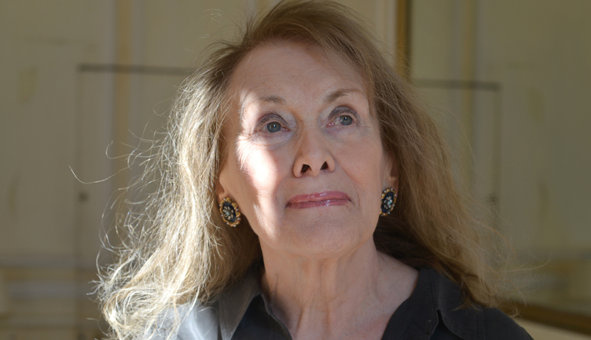 Escritora francesa Annie Ernaux vence Prêmio Nobel de Literatura 2022
