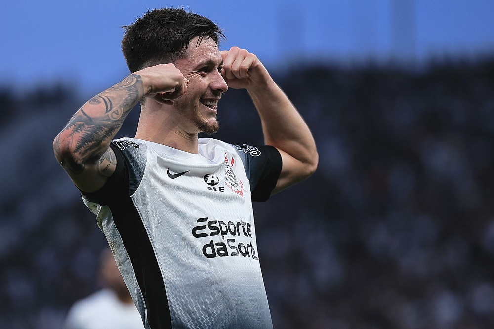 Garro revela que pediu conselho a Cássio antes de assumir a camisa 10 do Corinthians: ‘Ídolo’ 