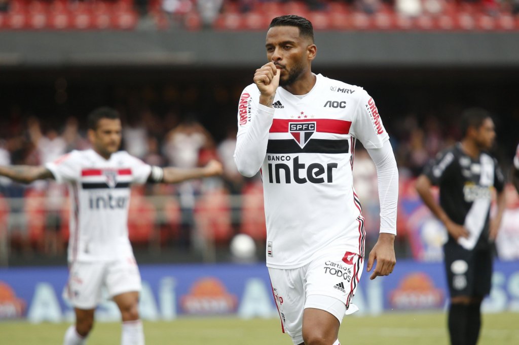 Reinaldo escolhe os cinco melhores jogos com a camisa do São Paulo; confira