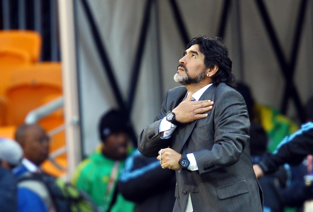 Autópsia preliminar revela que Maradona sofreu infarto enquanto dormia