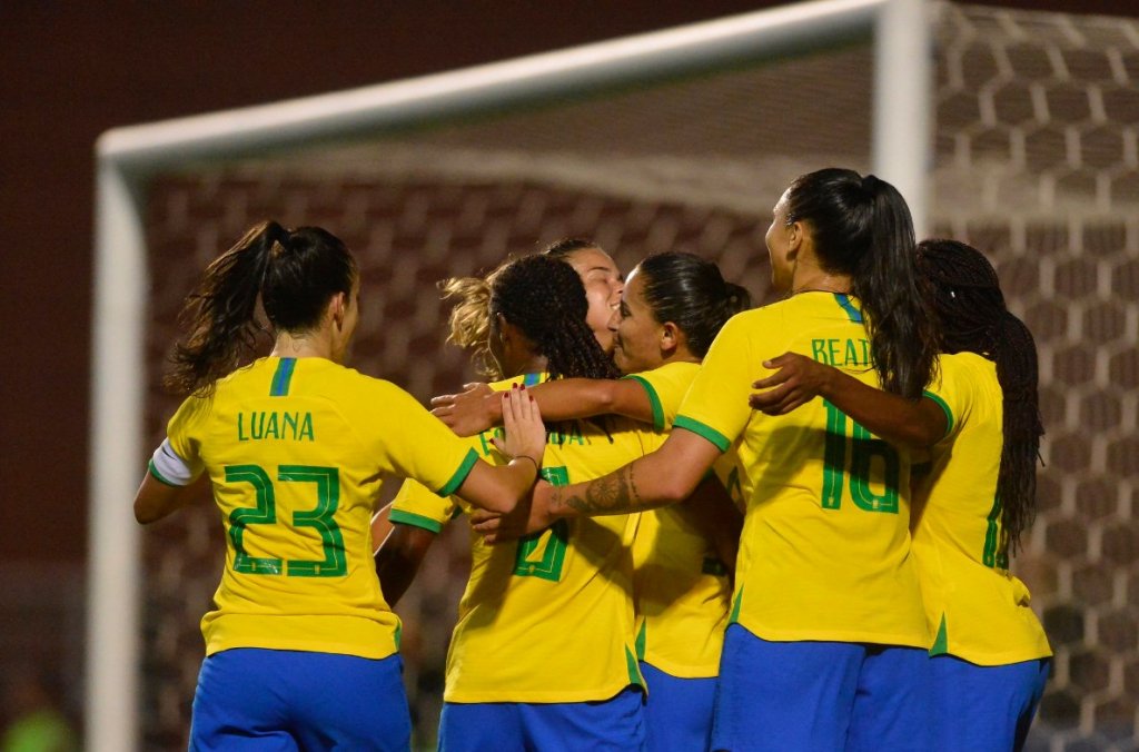 AFA pede adiamento de amistosos entre Argentina e Brasil no feminino