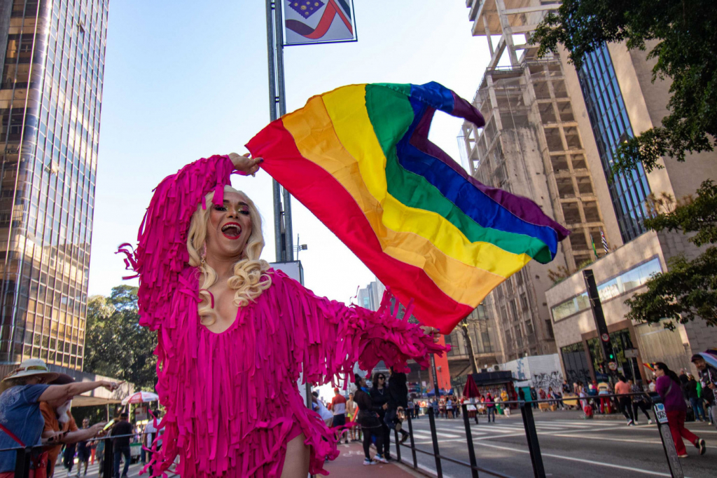 Pré-candidatos à Prefeitura de SP confirmam presença na Parada LGBT+ deste ano