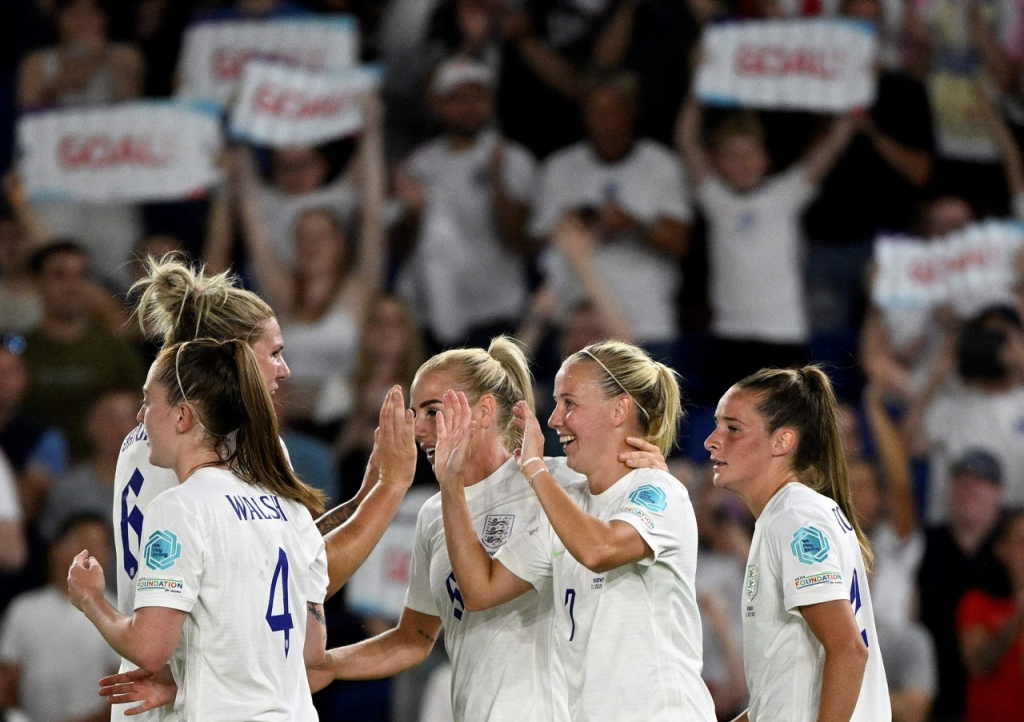 Eurocopa feminina: Anfitriã, Inglaterra faz 8 a 0 na Noruega e se garante nas quartas de final