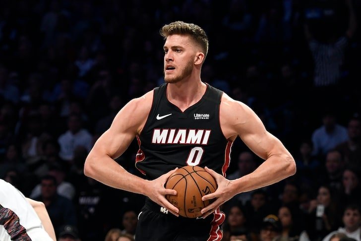 NBA aplica multa de R$ 276 mil em jogador do Miami Heat por comentários anti-semita