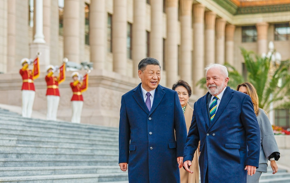 Lula relativiza violações dos direitos humanos na China: ‘Todos os países têm problemas’