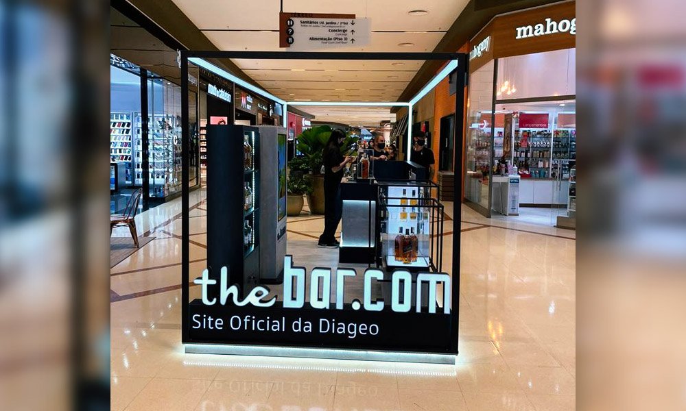 TheBar.com, loja oficial de Johnnie Walker, Tanqueray e Baileys, lança pop-up stores em shoppings de São Paulo