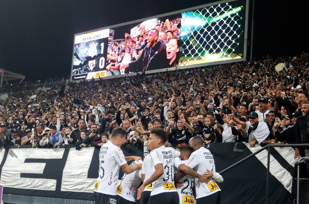 Diretor de Marketing do Corinthians revela data de retorno da torcida à Neo Química Arena; confira