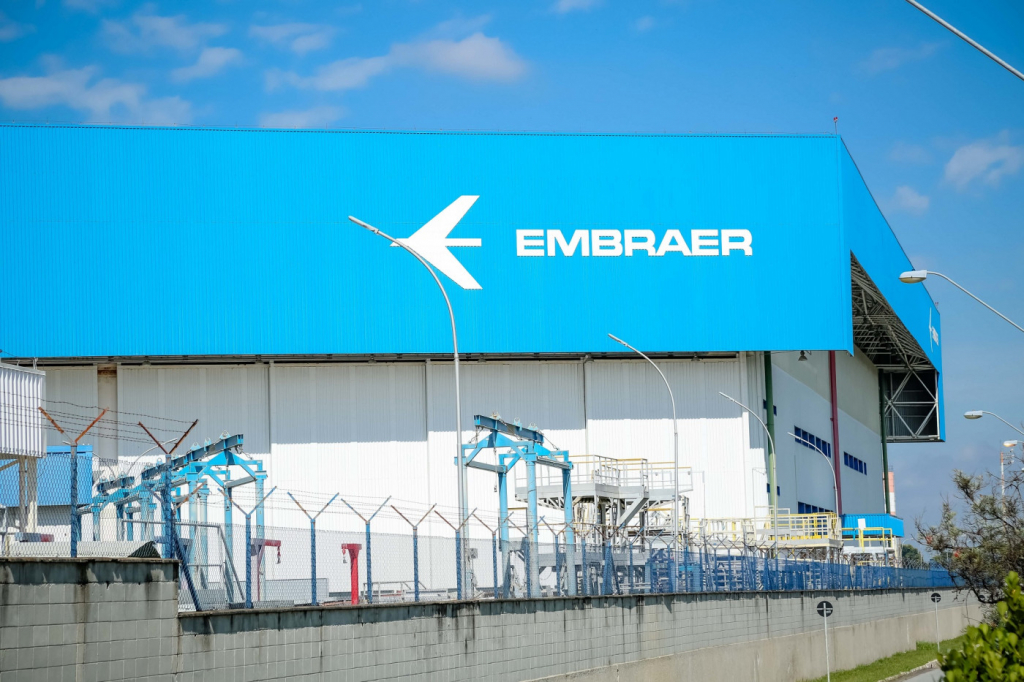 BNDES aprova financiamento de R$ 6 bilhões para exportar 39 aeronaves da Embraer