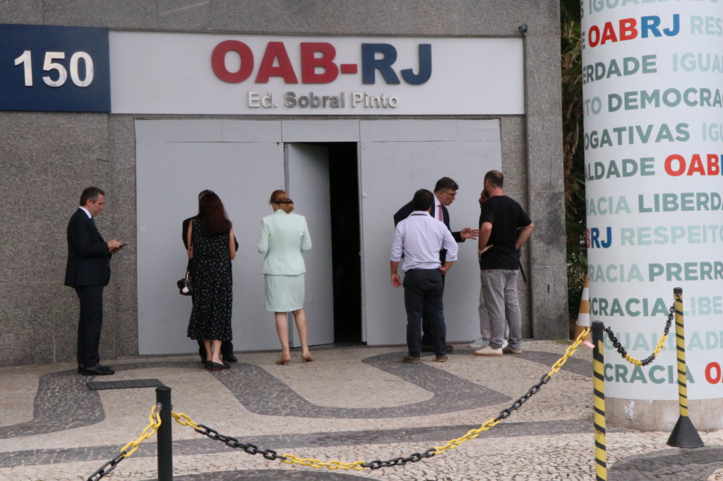 Prédio da OAB do Rio de Janeiro é esvaziado após suspeita de bomba