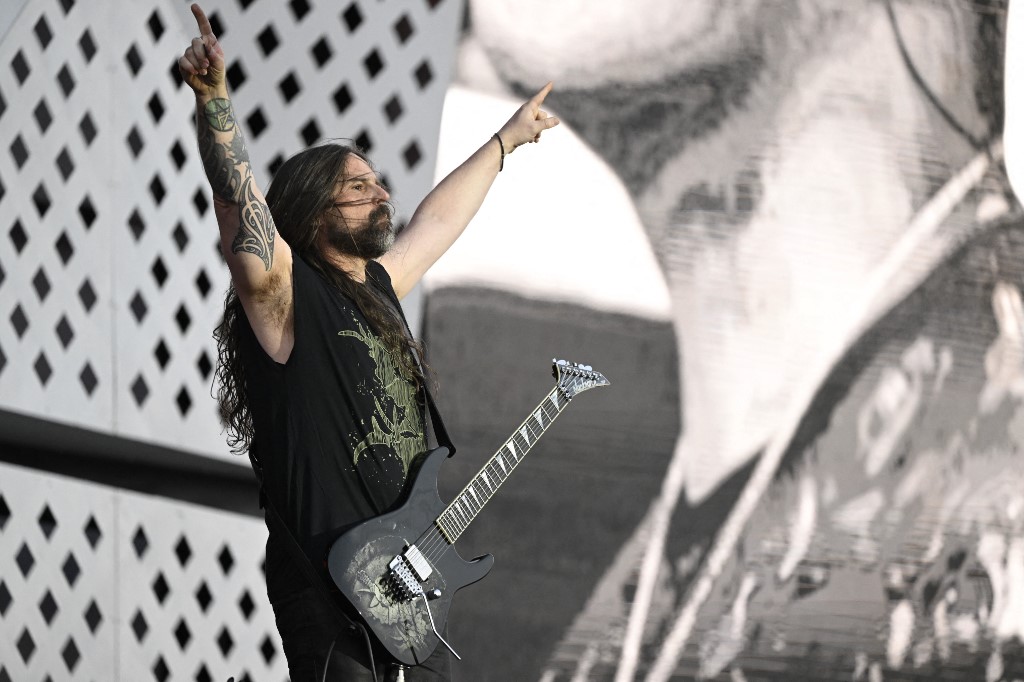 Sepultura anuncia fim da banda com shows de despedida; saiba detalhes