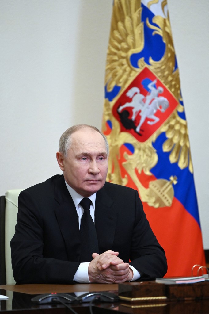 Putin insinua que Ucrânia teria relação com ataque à casa de show em Moscou; número de mortos chega a 133
