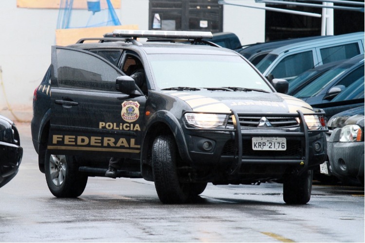 PF cumpre 13 mandados de prisão contra roubos de cargas em rodovias de SP