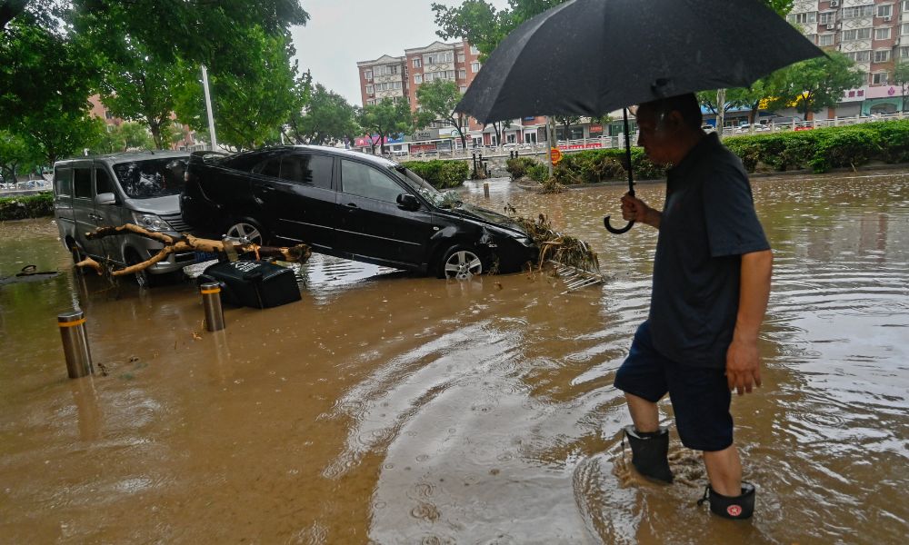 Ao menos 62 pessoas morrem na China devido às chuvas torrenciais