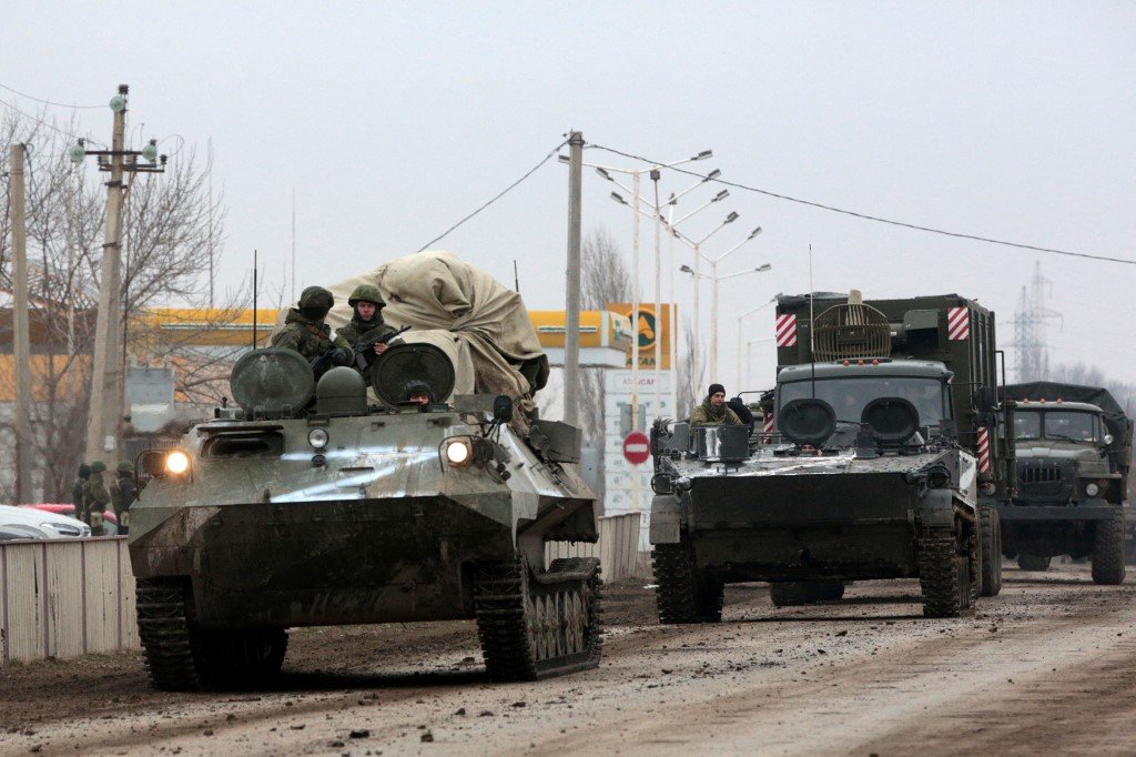 Rússia reagrupa tanques e deve atacar Kiev em poucos dias