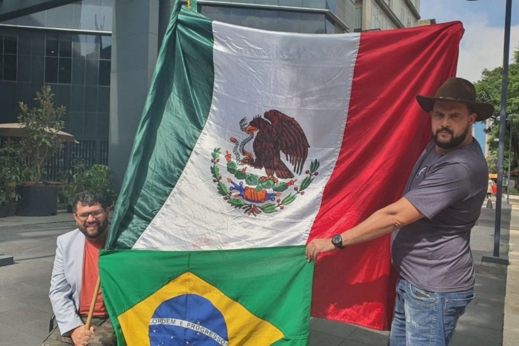 Zé Trovão alega ‘perseguição’ de Moraes e pede asilo político ao México