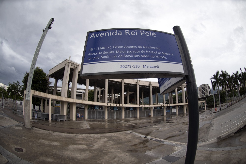 Rio de Janeiro inaugura ‘Avenida Rei Pelé’ no entorno do Maracanã