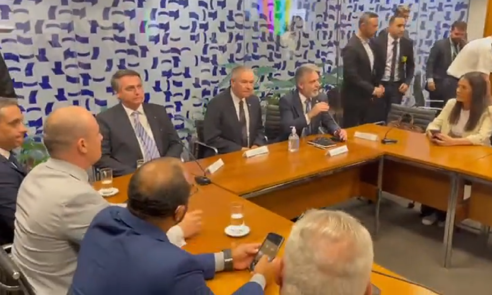 Embaixada de Israel afirma que Bolsonaro não foi convidado para reunião no Congresso