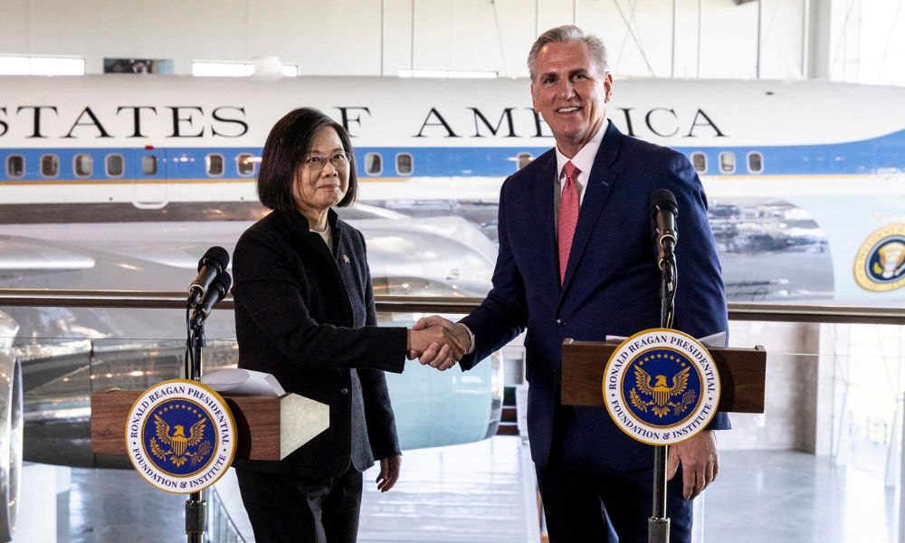 Congressistas dos EUA prometem a Taiwan mais armas e cooperação econômica