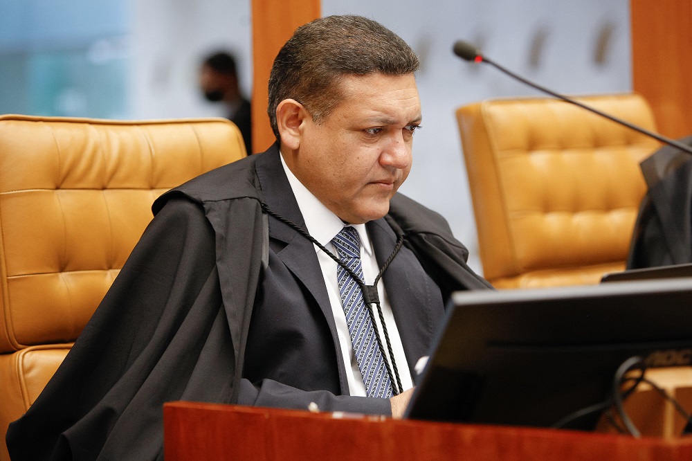 Nunes Marques vota pela absolvição de Bolsonaro, mas defende urnas: ‘Sistema mais avançado do mundo’