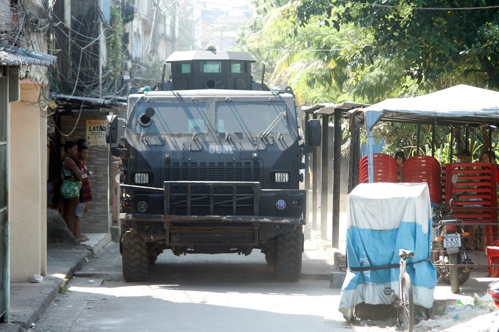 Número de mortos em operação policial na favela do Jacarezinho sobe para 29