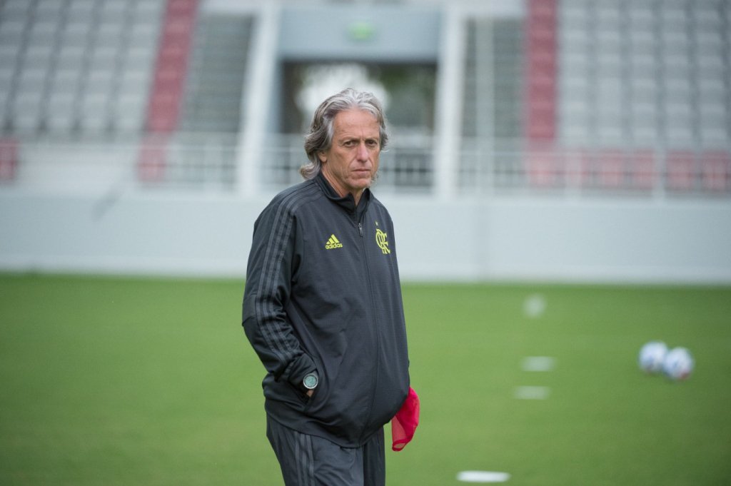 Jorge Jesus diz que aceitaria convite para treinar a seleção brasileira: ‘Seria um orgulho’