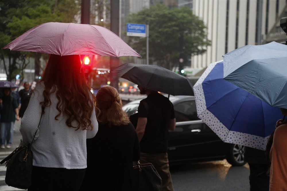 Centro-Oeste e Sudeste devem ter chuva forte nesta quinta 