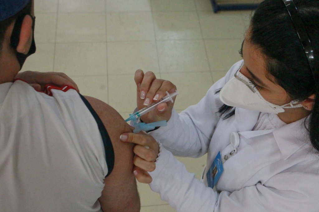 Fundação Casa inicia vacinação de internos contra a Covid-19 em São Paulo