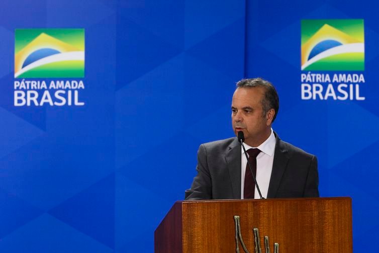 Ministro Rogério Marinho sofre princípio de infarto e passa por cirurgia
