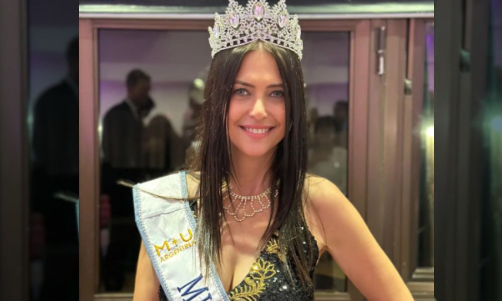 Modelo argentina de 60 anos vence concurso de beleza e pode concorrer ao Miss Universo