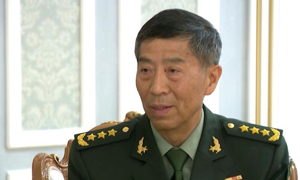 China demite ministro da Defesa que não é visto em público há dois meses