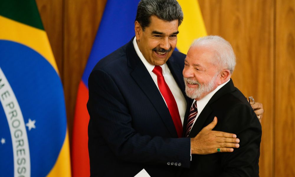 Lula conversa com Maduro sobre eleições na Venezuela e sanções dos EUA