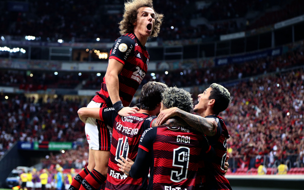 Flamengo goleia o Juventude e segue subindo na tabela do Brasileirão