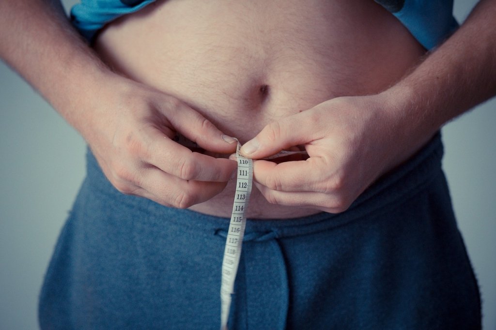 Com causas múltiplas, excesso de peso afeta cada vez mais brasileiros