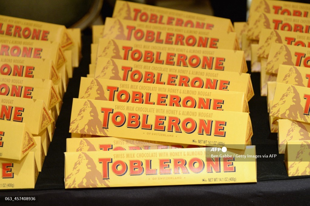 Chocolate Toblerone perde status de suíço e não poderá mais utilizar famosa imagem dos alpes