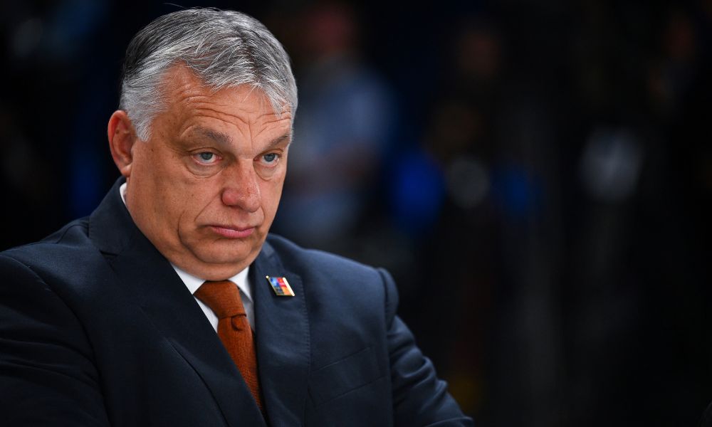 Hungria é rebaixada a ‘autocracia eleitoral’ por Parlamento Europeu