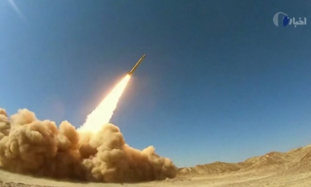 Novo míssil hipersônico do Irã pode penetrar em todos os sistemas de defesa e chega a 6 mil km/h