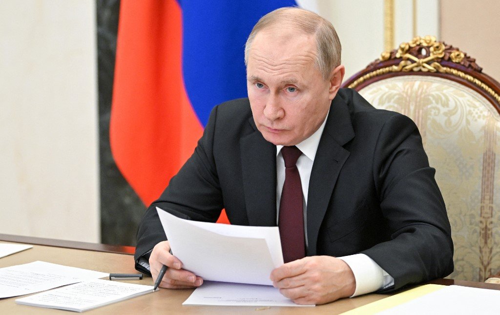 Putin acusa Ocidente de querer destruir a Rússia e provocar uma guerra civil