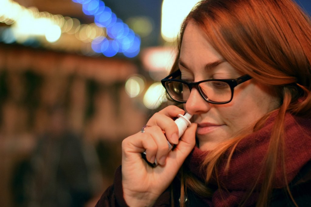 Israel e Nova Zelândia autorizam venda de spray nasal que promete prevenir Covid-19
