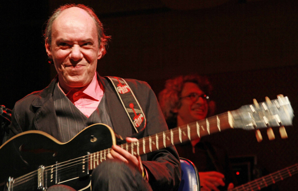Morre aos 72 anos Lanny Gordin, o guitarrista da Tropicália