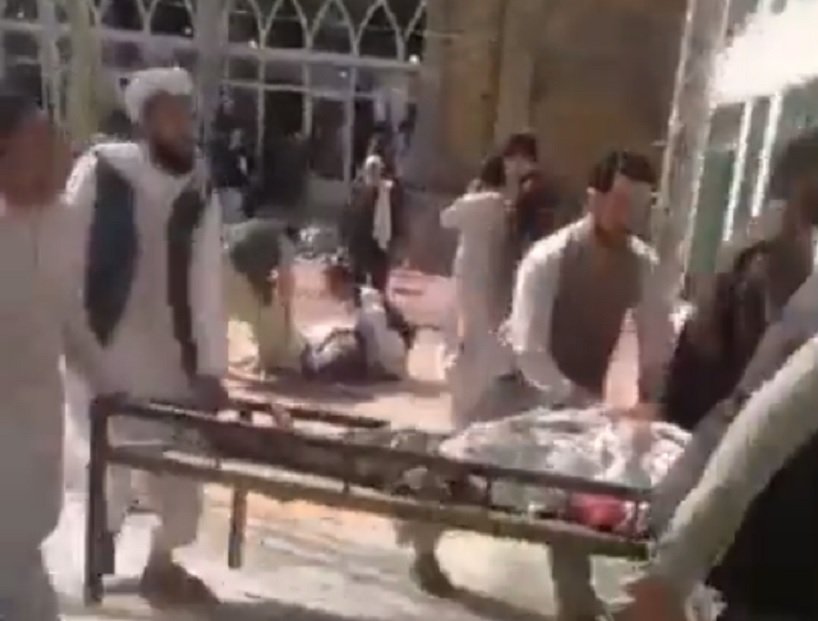 Explosão em mesquita deixa pelo menos 32 mortos no Afeganistão