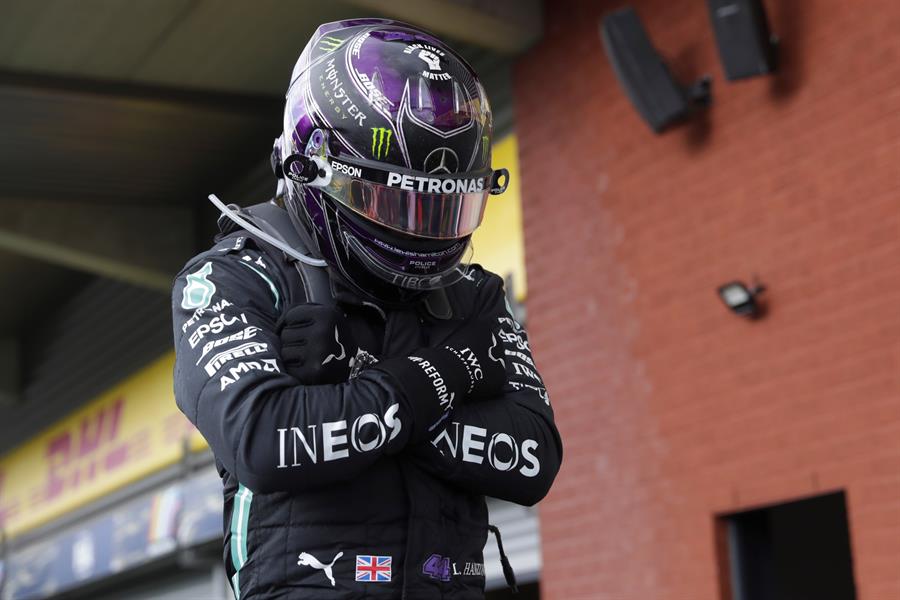 Lewis Hamilton descarta aposentadoria e fala em ganhar octa na Fórmula 1