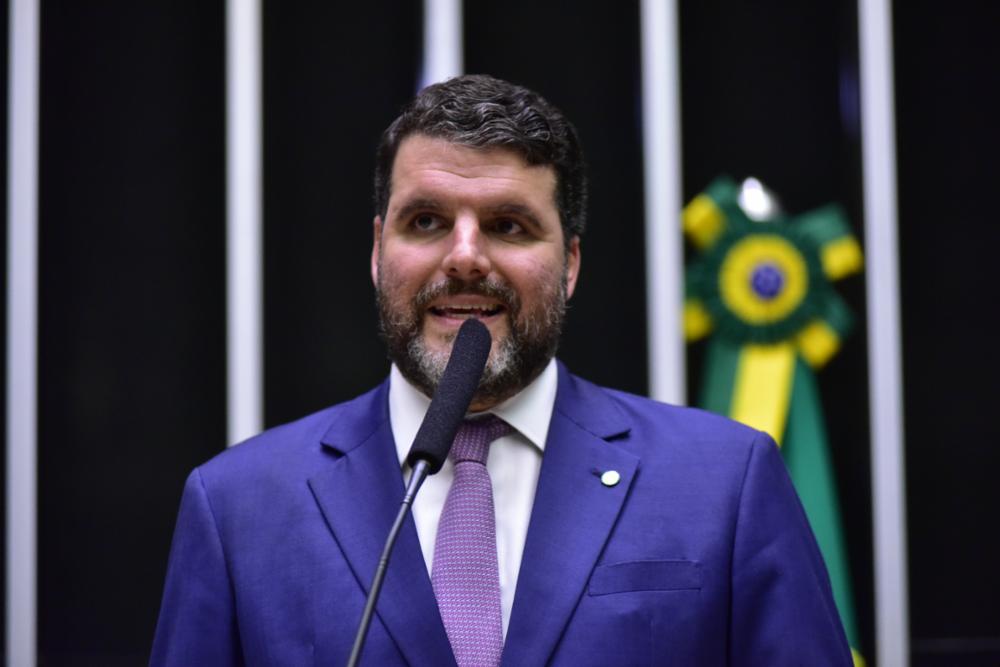 Deputados e senadores pedem CPI para impedir o aumento das invasões do MST no Brasil