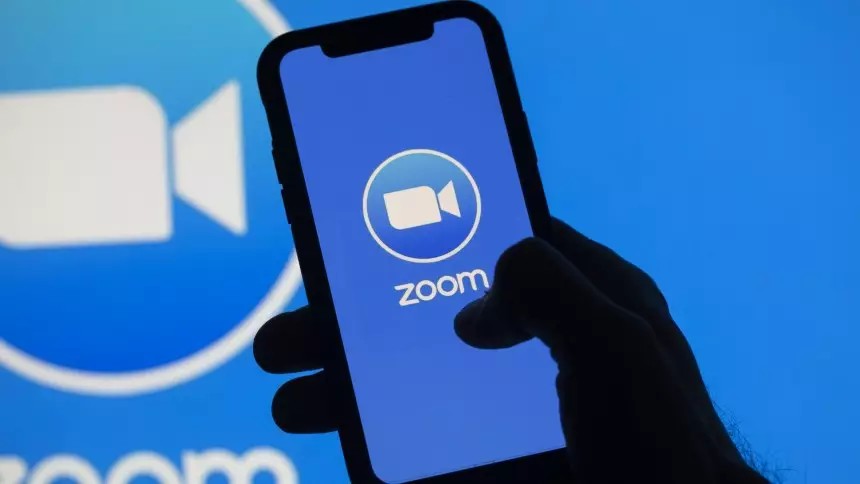 Zoom anuncia demissão de 15% dos funcionários; saiba o motivo