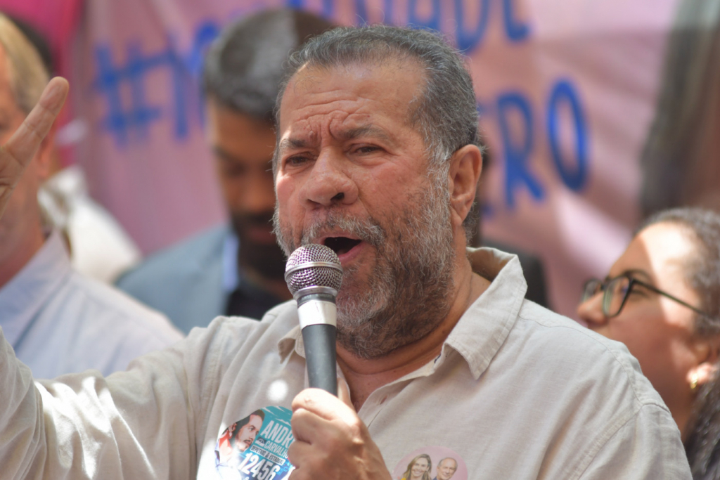 PDT, de Ciro, declara apoio a Lula no segundo turno: ‘Candidatura 12+1’