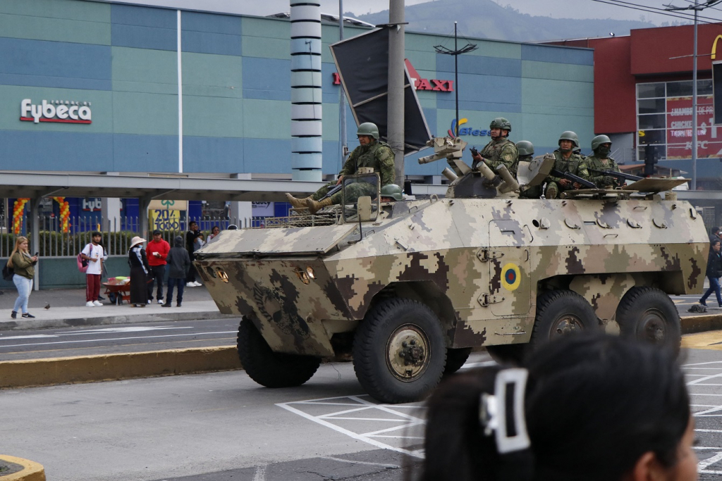 Militares dos EUA vão ao Equador para discutir combate ao crime