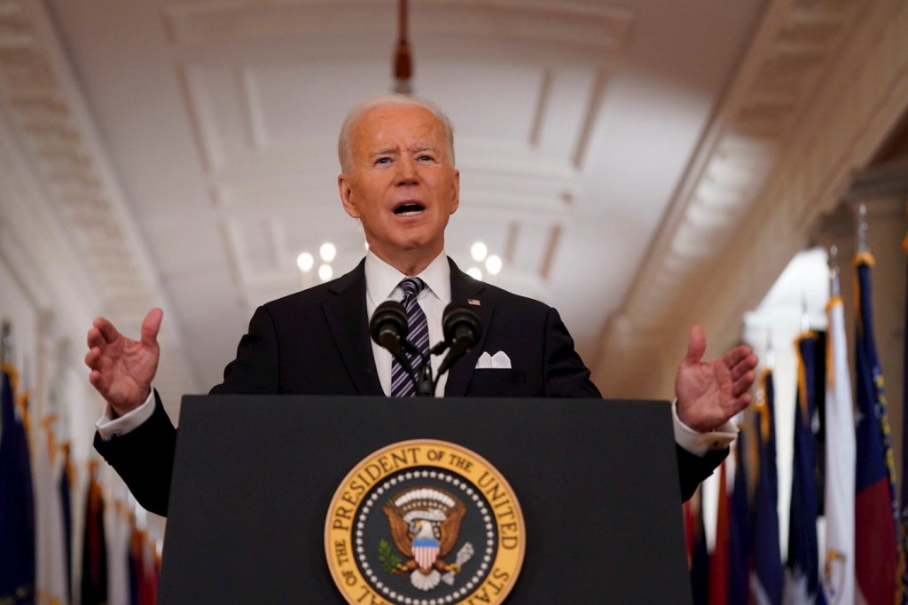 Biden anuncia cúpula pela democracia com líderes mundiais para dezembro