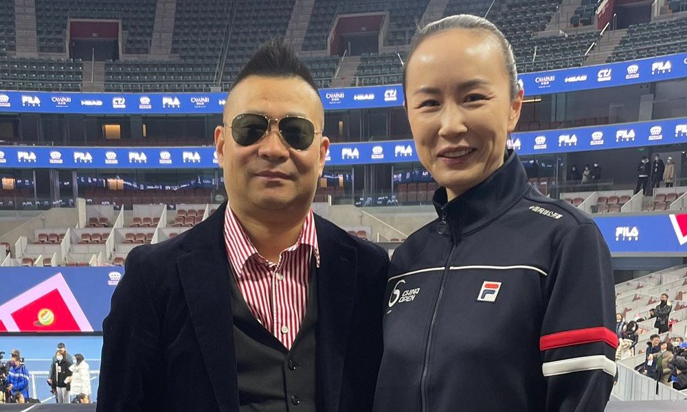 Tenista chinesa aparece em torneio em Pequim, mas WTA contesta imagens