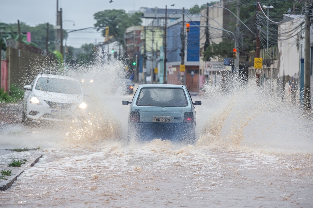 Governo adia ‘Enem dos Concursos’ devido às chuvas no Rio Grande do Sul