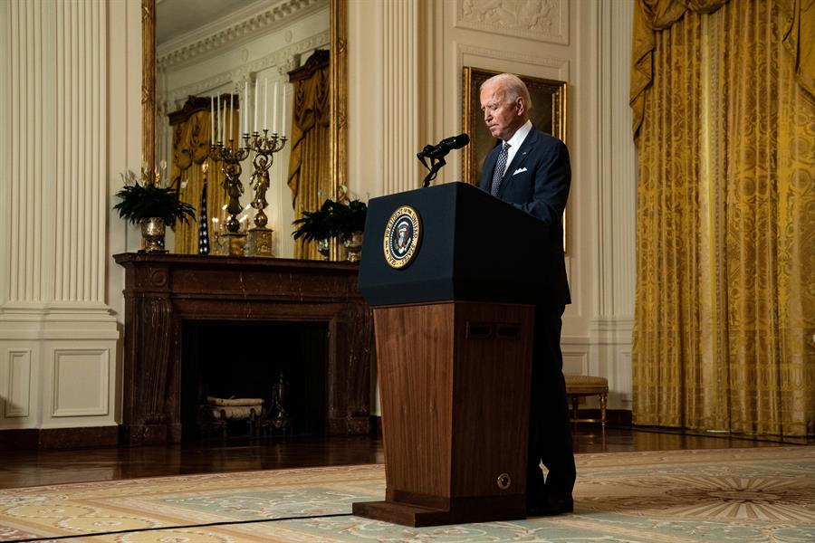 Joe Biden pede por defesa da democracia em seu primeiro discurso internacional