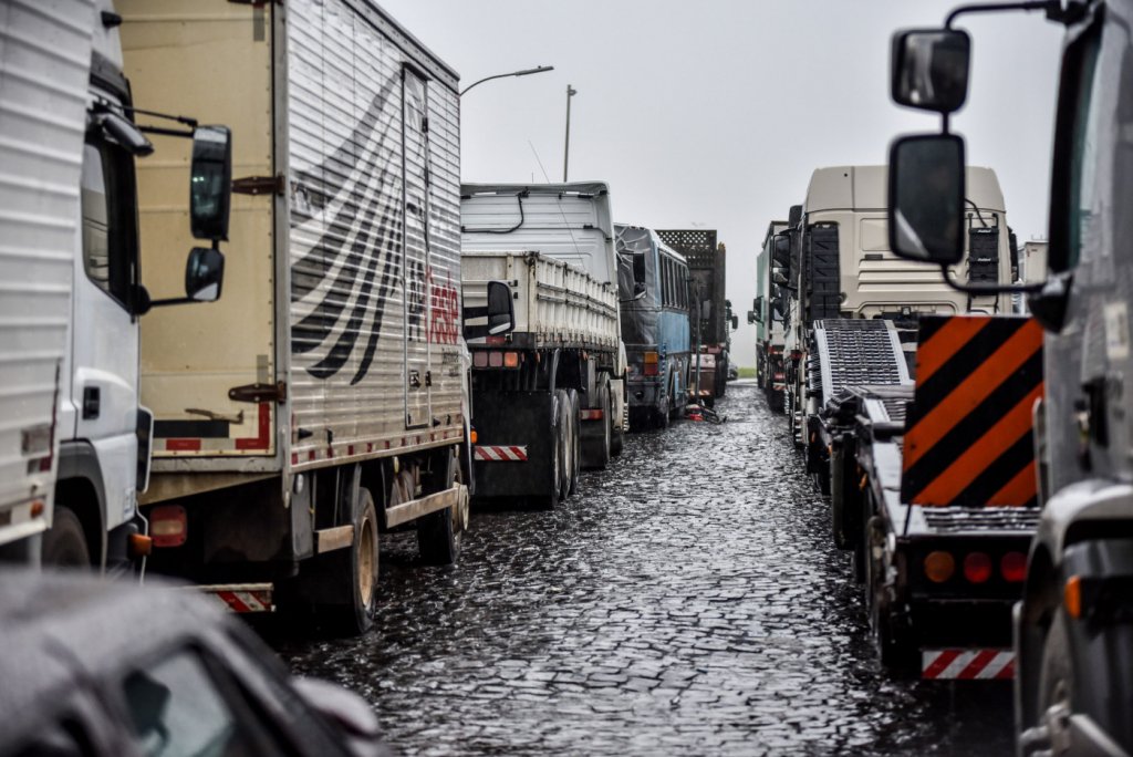 Rodovias paulistas não registram bloqueios de caminhoneiros, diz Polícia Militar